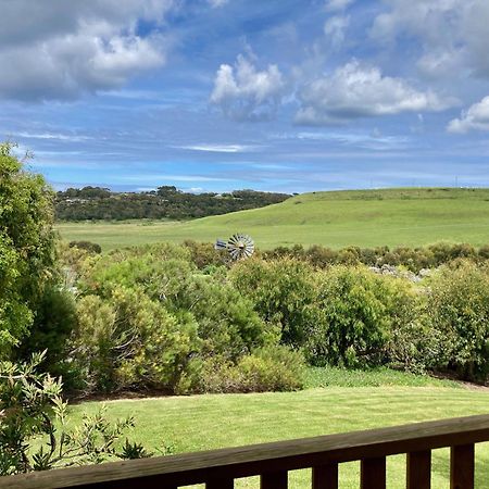 Daysy Hill Country Cottages Port Campbell Zimmer foto