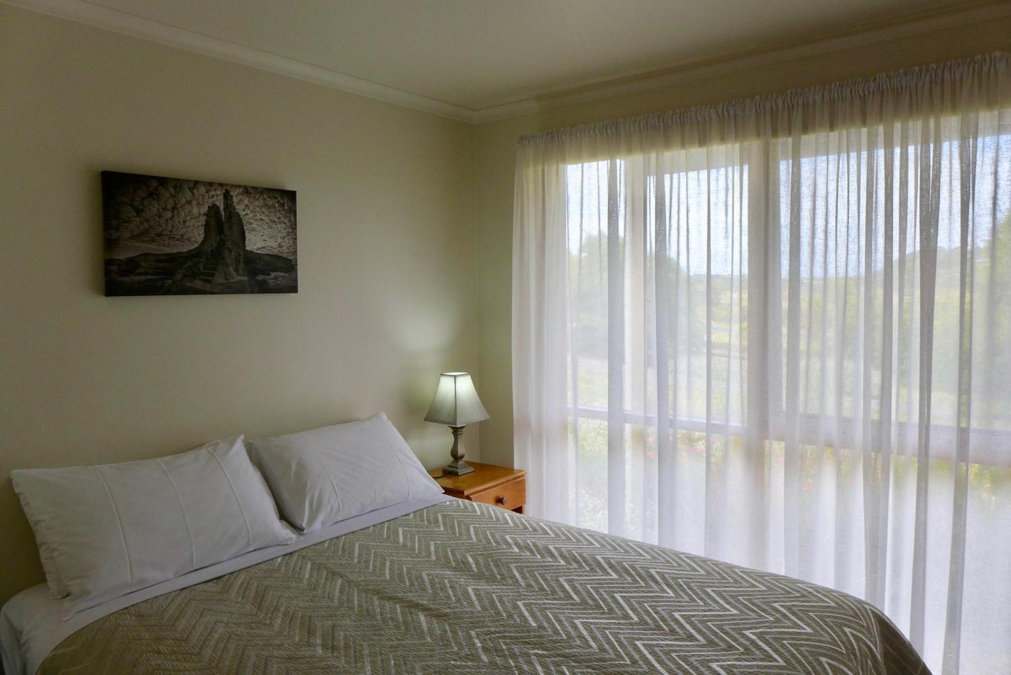 Daysy Hill Country Cottages Port Campbell Zimmer foto